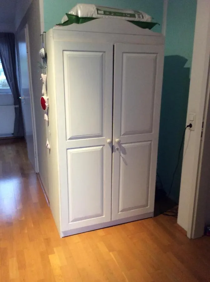 Homestay Dachstudio Mit Bad Und Terasse Cologne